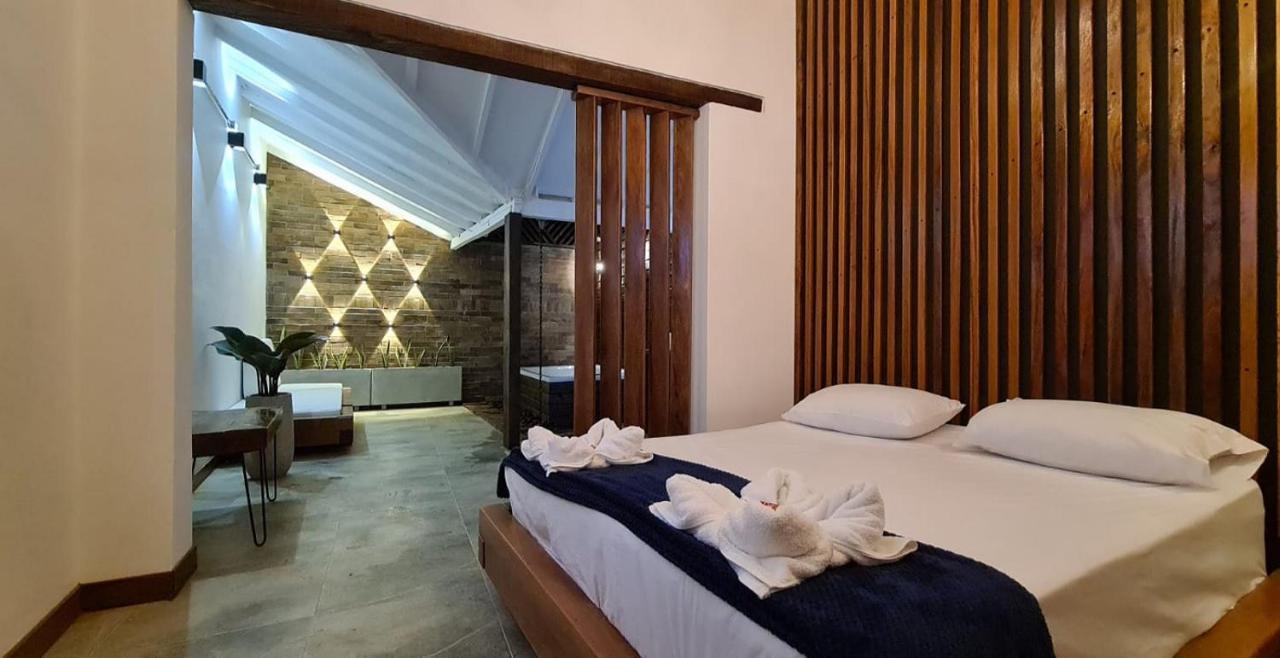 All Natural Glamping Copacabana Εξωτερικό φωτογραφία