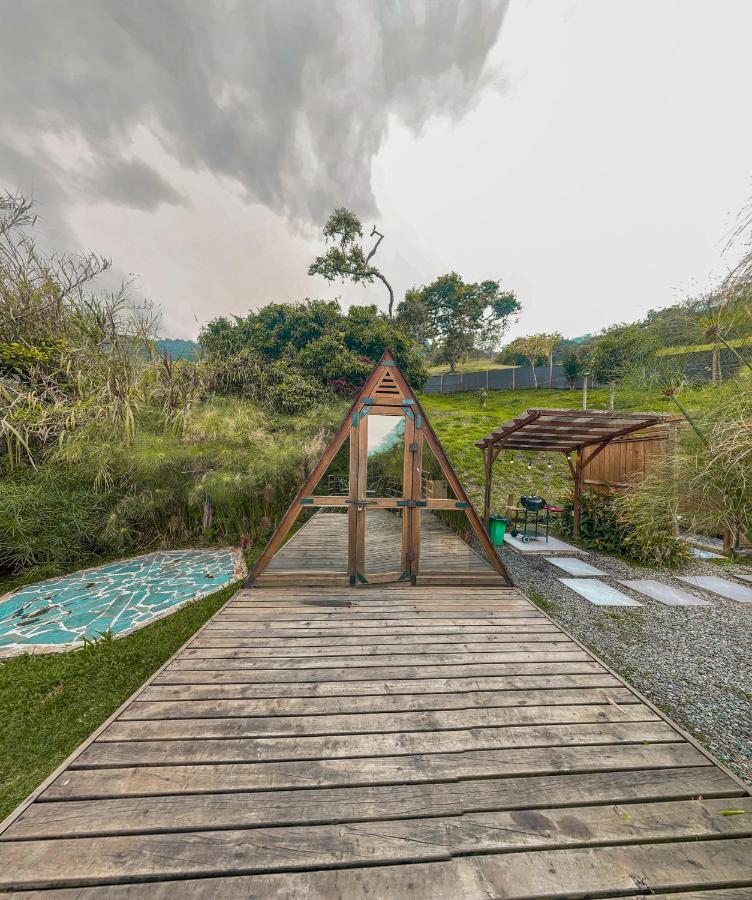 All Natural Glamping Copacabana Εξωτερικό φωτογραφία